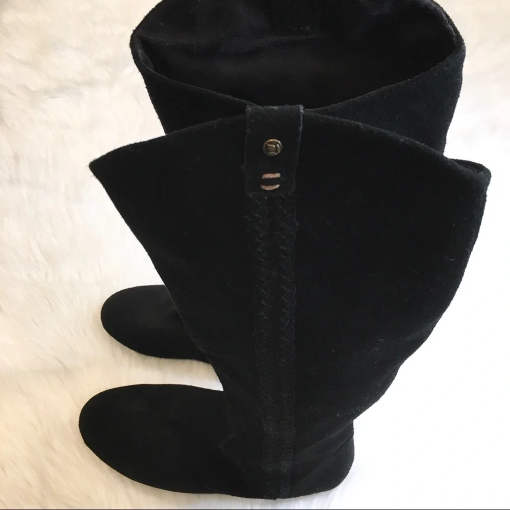 Reef | Arabian Braid Black SuedeTall Boots